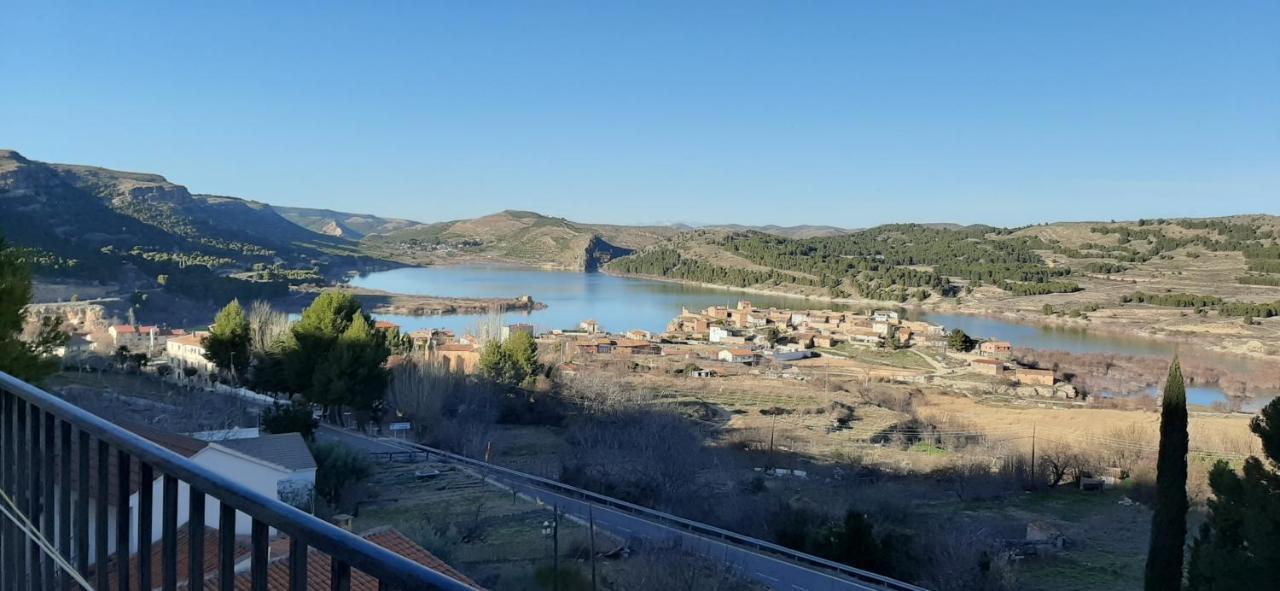Apartamentos Rurales La Posada De Donato Nuévalos Kültér fotó